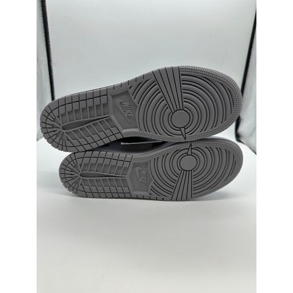 Jordan 1 low GS true blue size 6Y - Picture 7 of 9